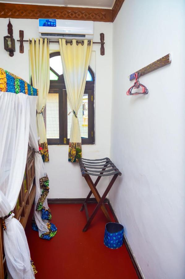 Hotel Asili Town House à Zanzibar Extérieur photo