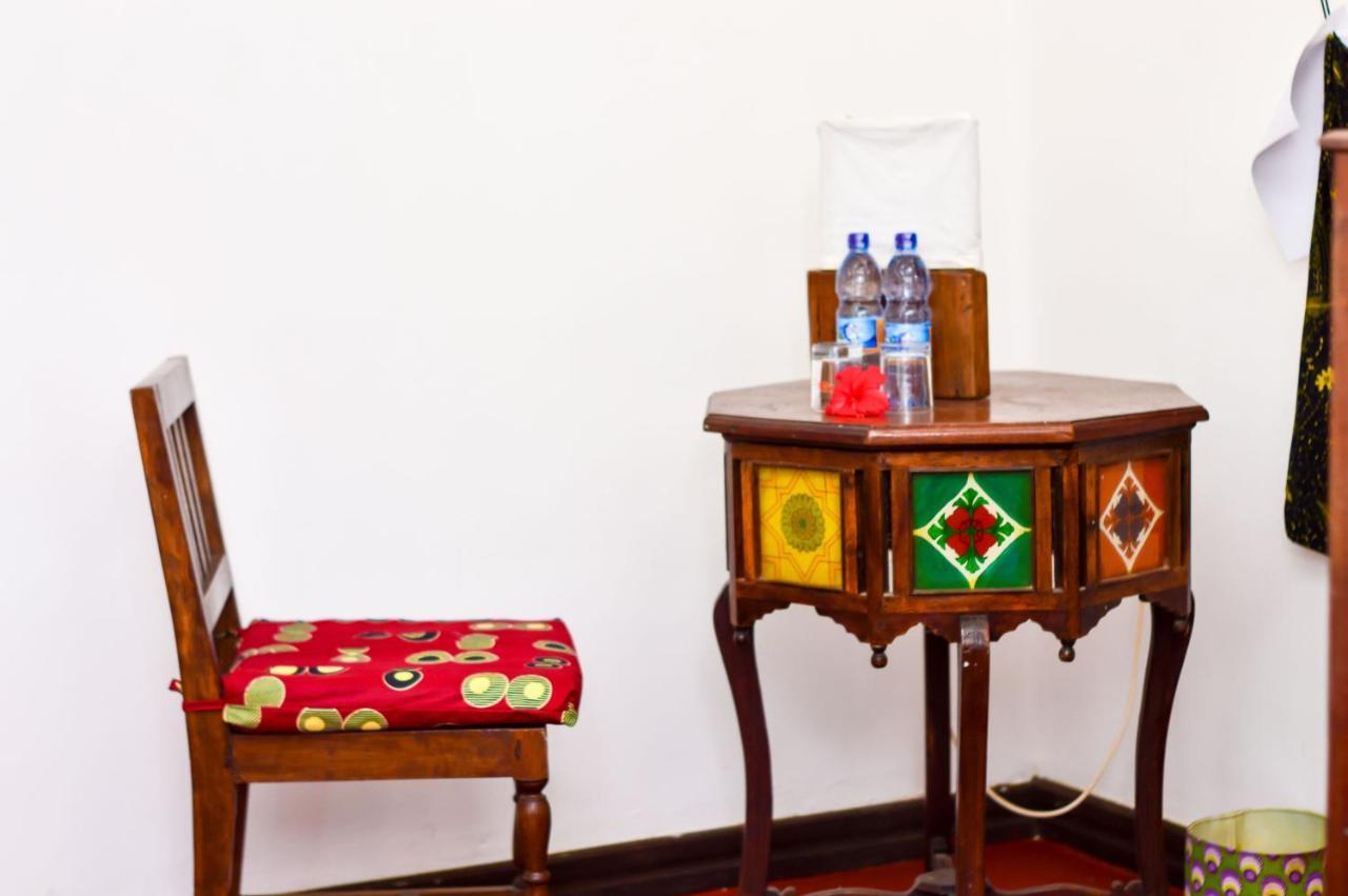 Hotel Asili Town House à Zanzibar Extérieur photo